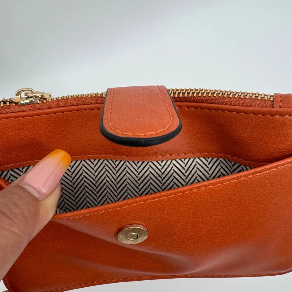 Jen & Co Burnt Orange Vegan Leather Slim Zip Card Case Wallet Gold Hardware